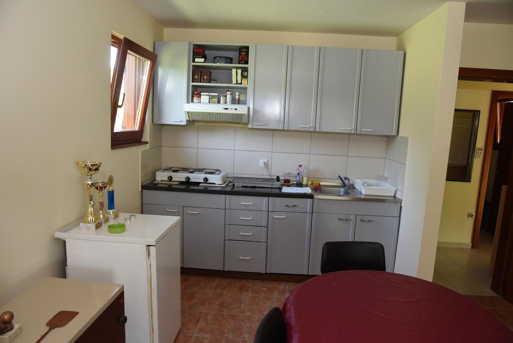 Holiday Home Kucica Na Drvetu Banja Koviljača Zewnętrze zdjęcie
