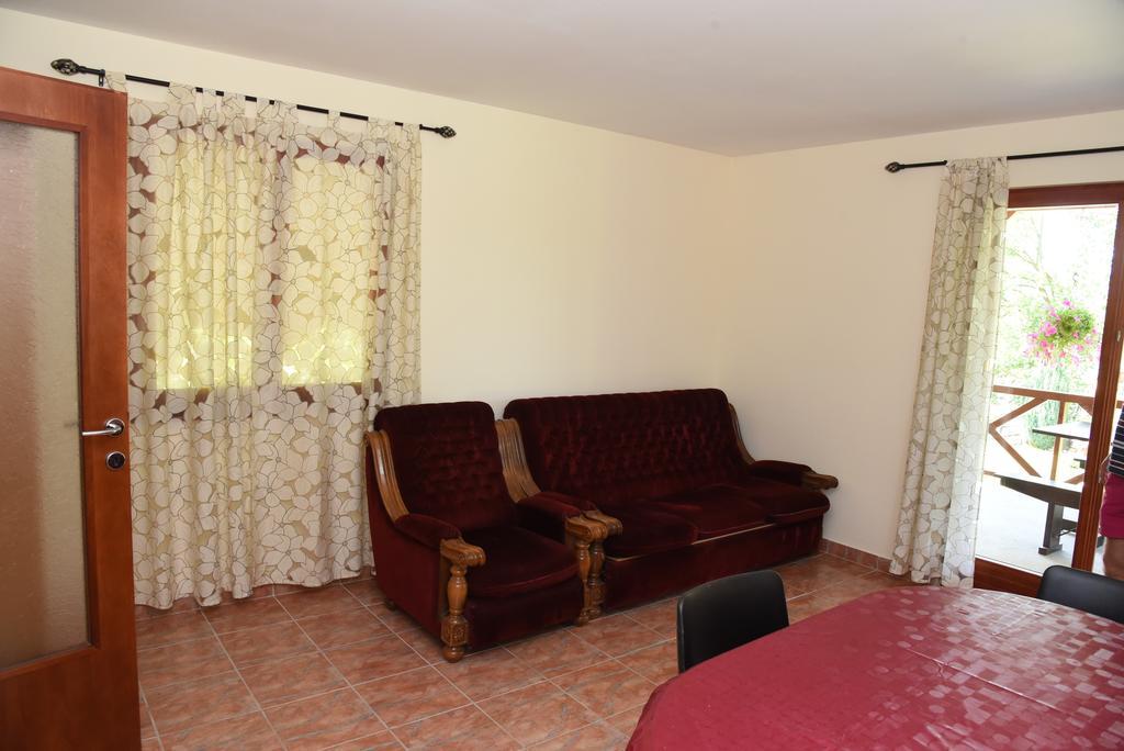 Holiday Home Kucica Na Drvetu Banja Koviljača Zewnętrze zdjęcie